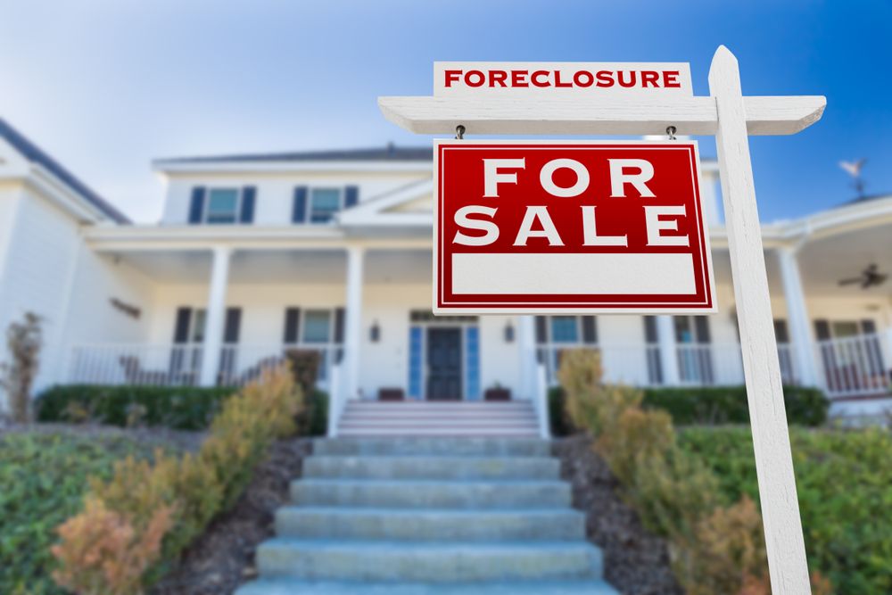 Foreclosed Homes: Your Way to Smart Investment