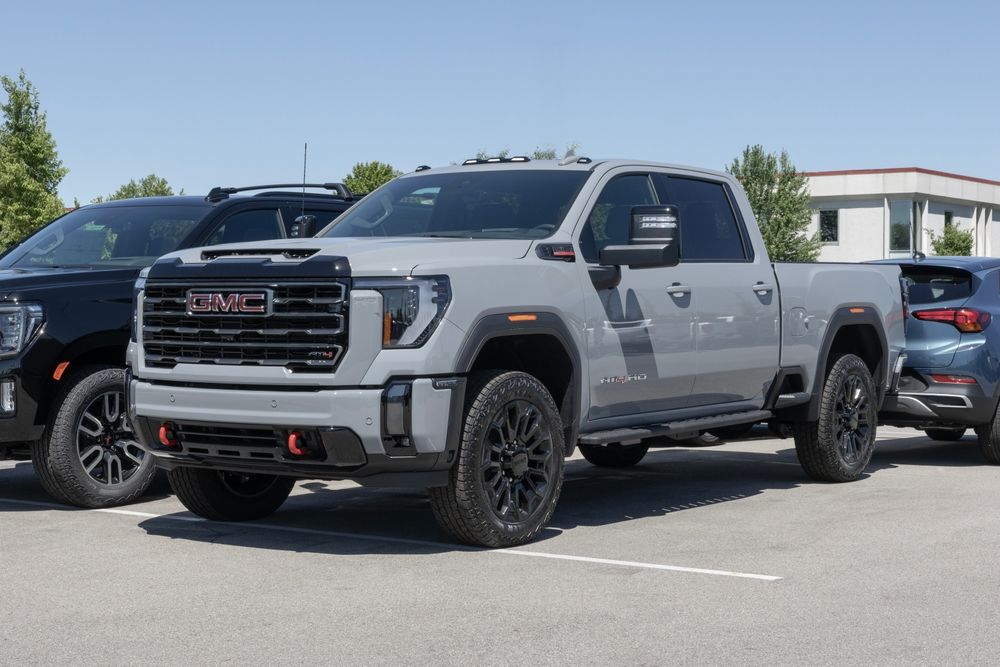 Get a GMC 2500 HD With These 2024 Deals